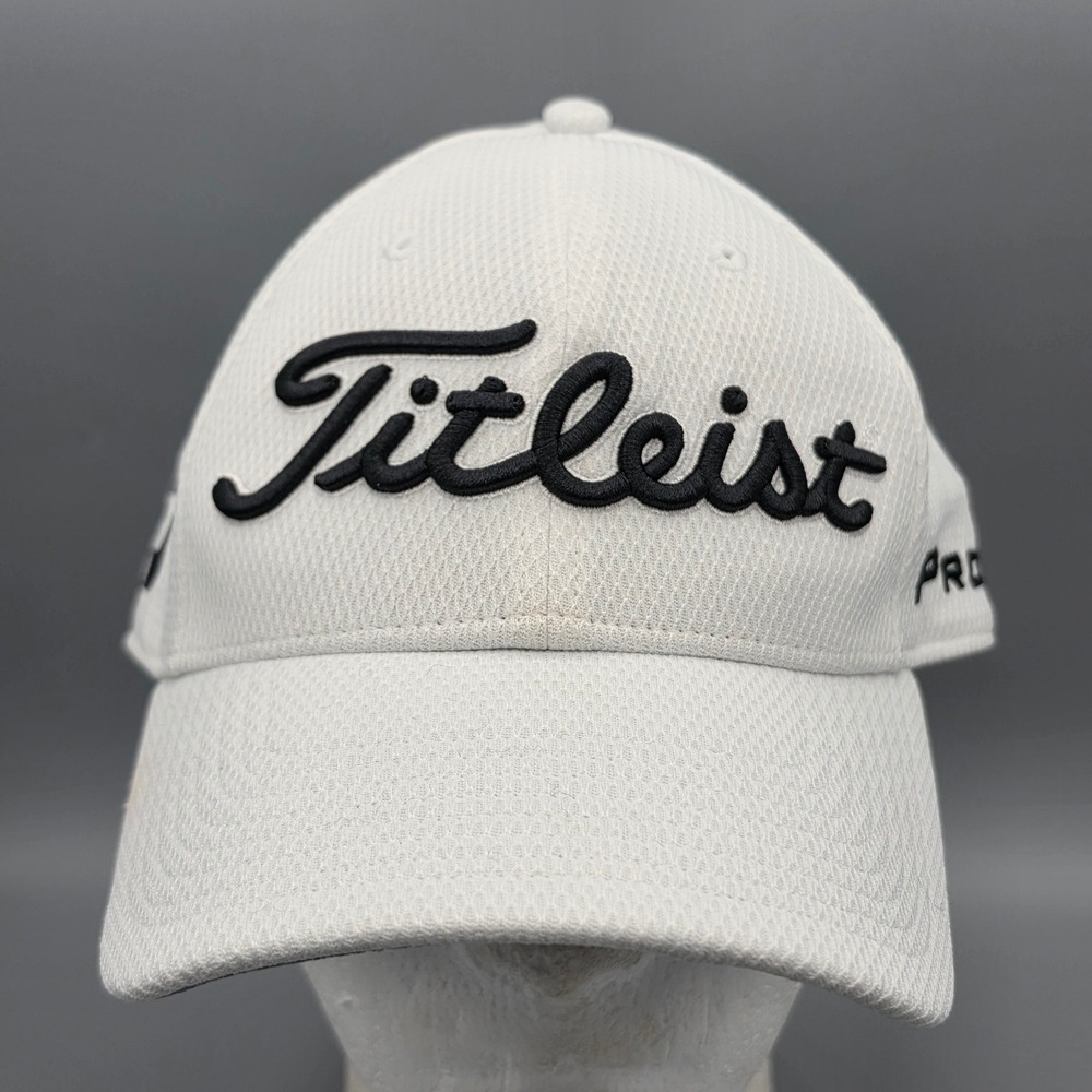 Titleist Golf Hat Men L/XL White Pro V1 FJ Deep Back Mesh Performance Fitted Cap